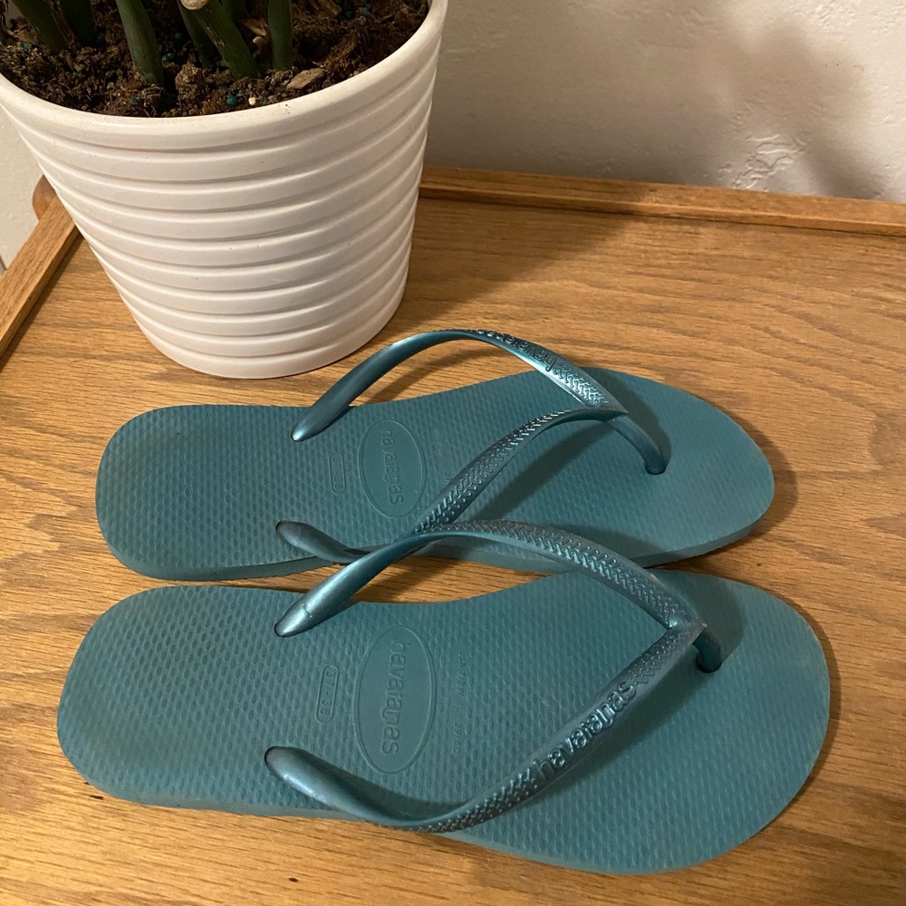 Havaianas women’s flip flops